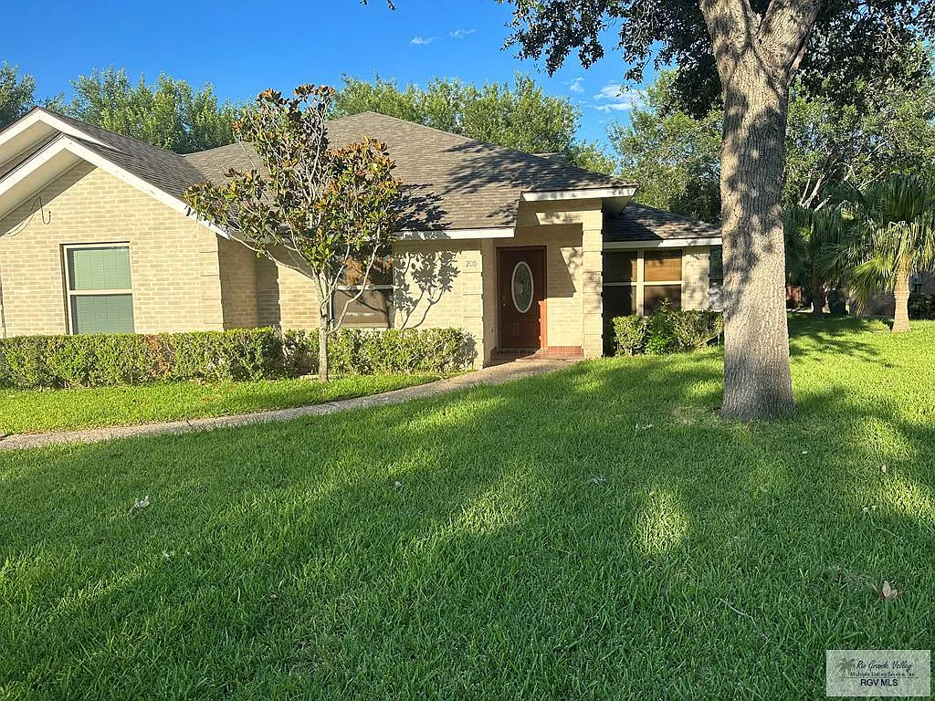2 bed, 2.0 bath, 1254 sqft, $1,350 — Photo 1