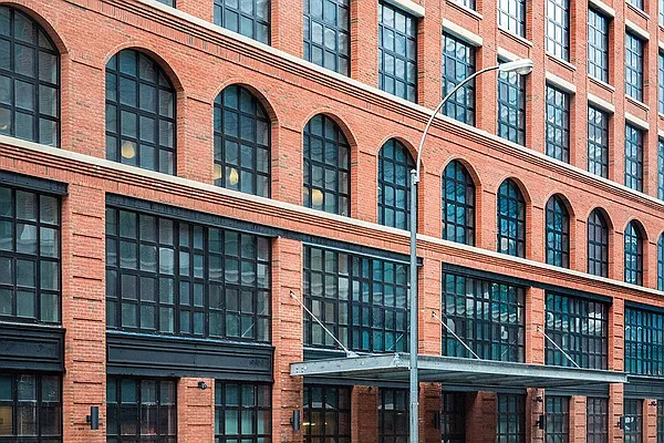 Rented by Brick&Mortar | media 18