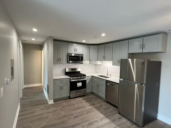 9954 S 84th Ter, Palos Hills, IL