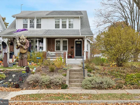 39 E 5th St, Lansdale, PA 19446