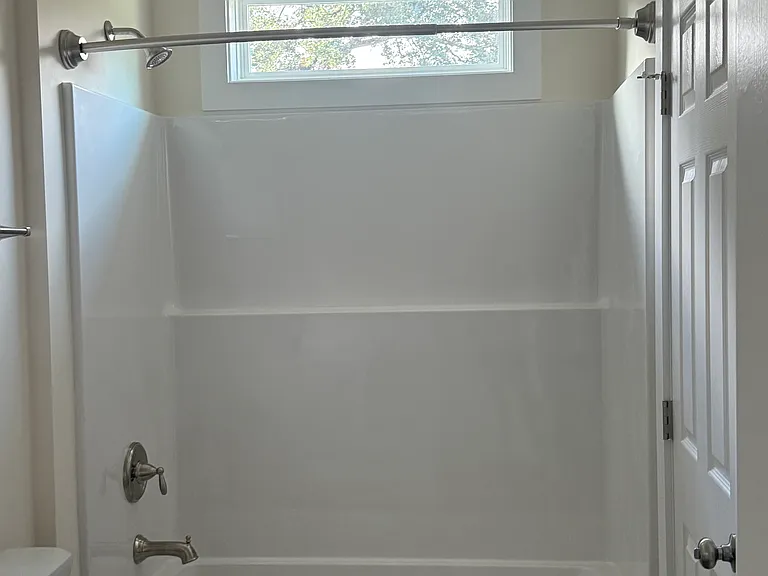 207 S 52nd St #B — Photo 4