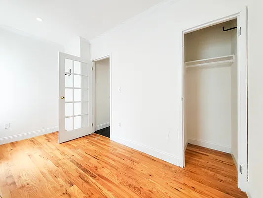 Rented by Brighton Management | media 6