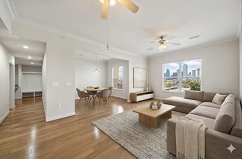 1010 Rosine St Photo 1