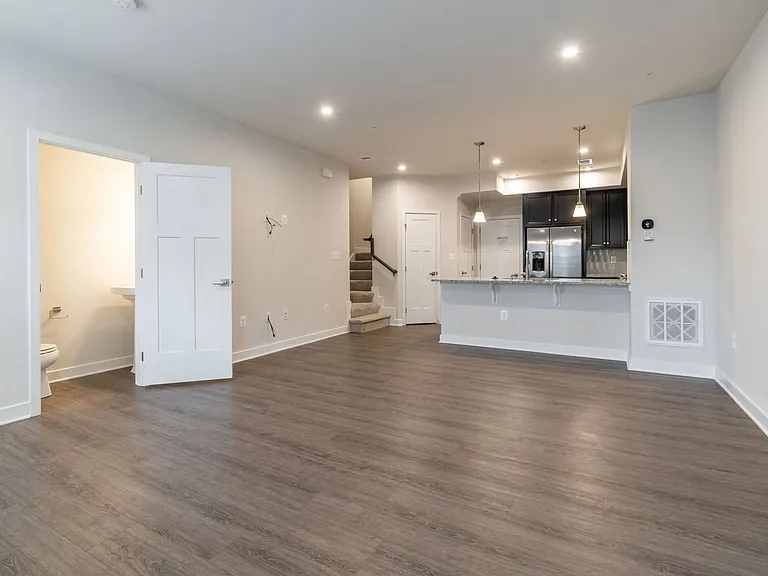 108 Lawndale Dr #1001G — Photo 2