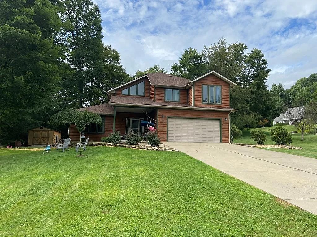 108 Oak Ridge Dr photo 1