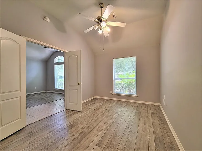 13910 White Oak Glen Ct — Photo 14