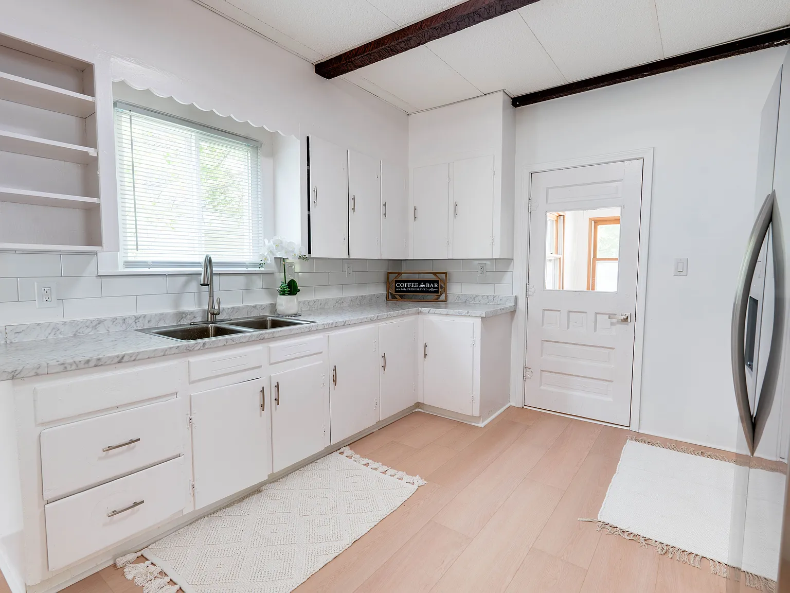 4 bed, 1.5 bath, 1440 sqft, $2,050 — Photo 1