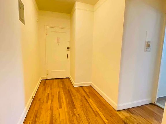 4th image of 48-16 30th Ave #1BB