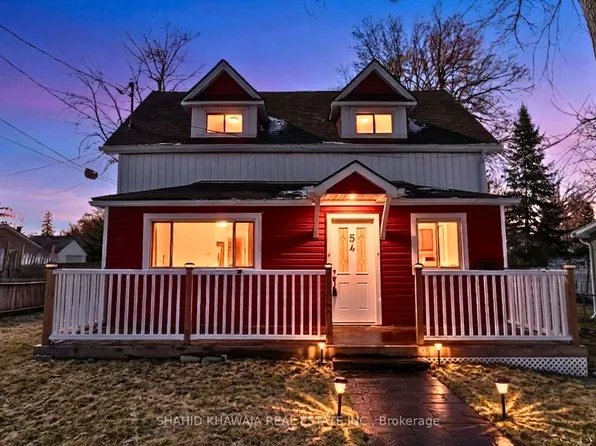 54 Archange St, Fort Erie, ON L2A 3K7