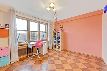 Sold by ListingMule LLC