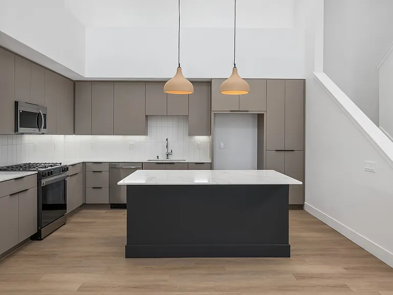 Virano Apartments — Photo 2