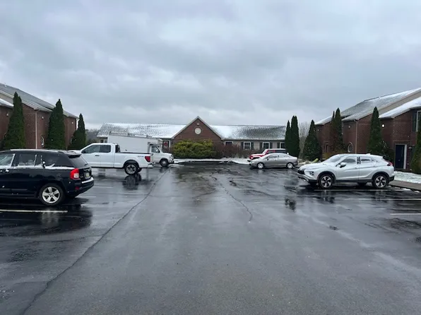 276 Kelly Blvd #276, Slippery Rock, PA 16057