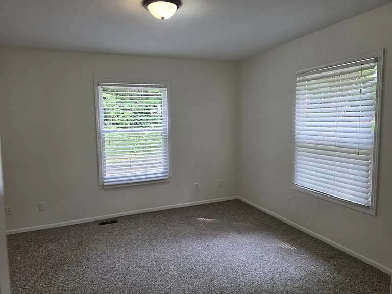 119 Park Ave — Photo 9