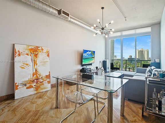5th image of 3029 188th St #821