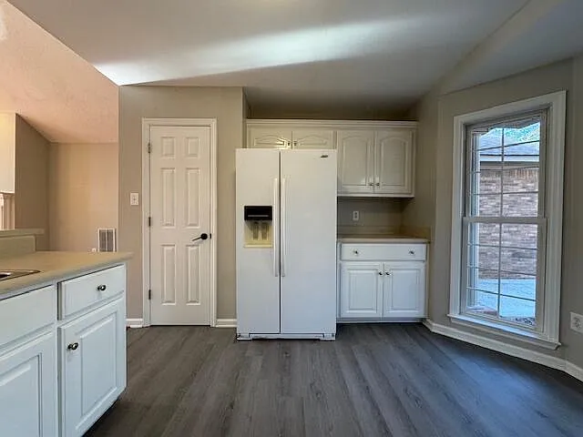 125 Golden Pond Ct — Photo 8