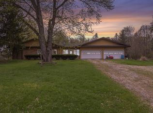 52682 Fulton Rd, Leonidas, MI 49066