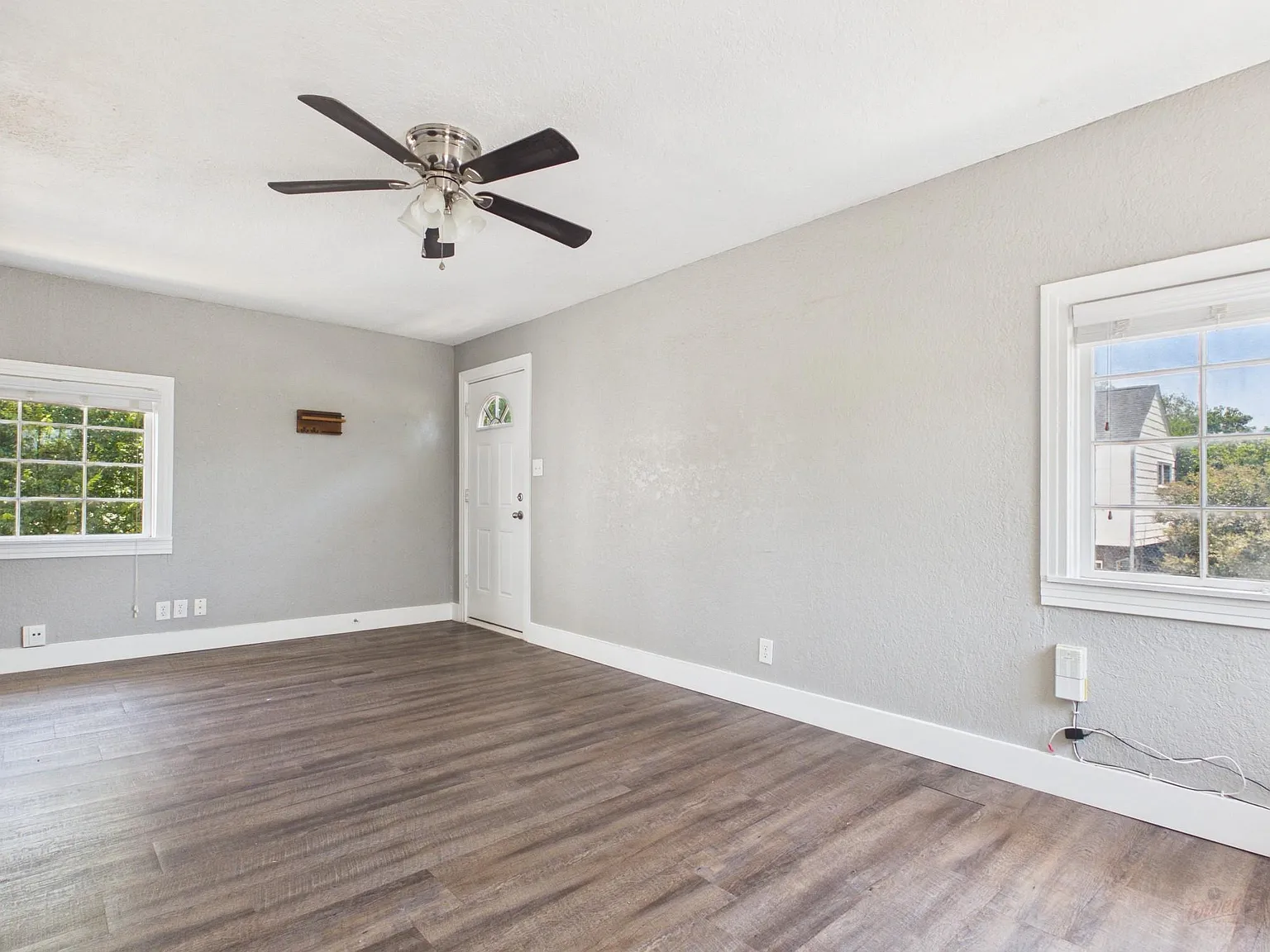 1 bed, 1.0 bath, 620 sqft, $1,695 — Photo 3