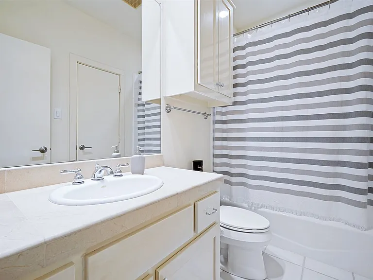 29 Windsor Rdg — Photo 32