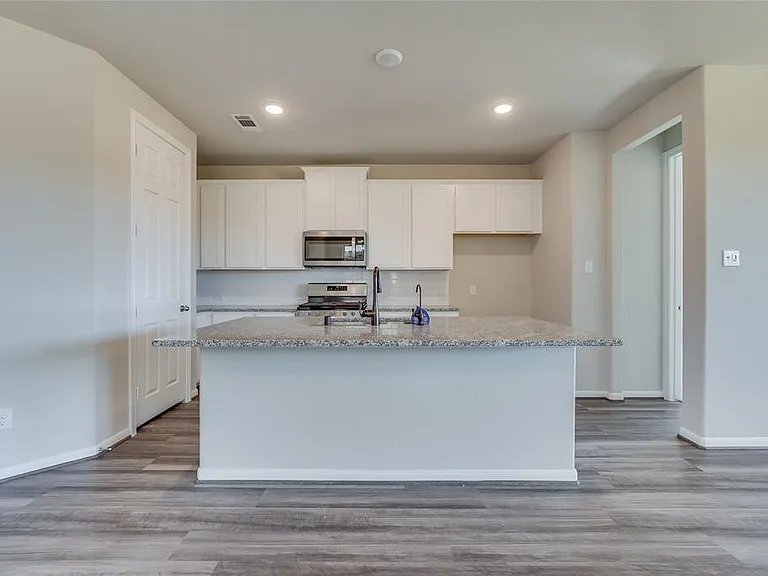 2639 Westward Hill Dr — Photo 6