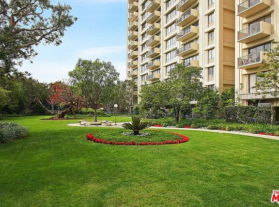 3rd image of 2170 Century Park E APT 1910