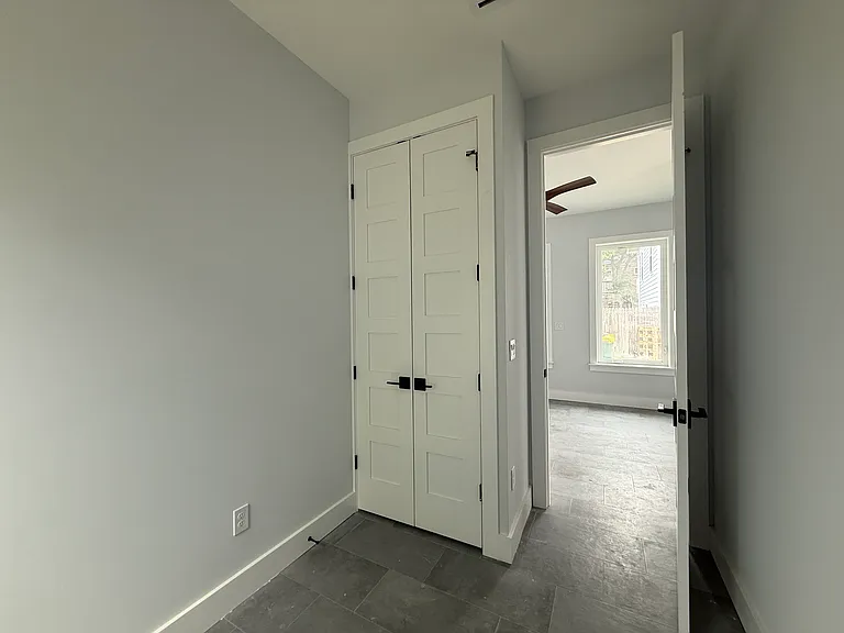 119 12th Ave N #103 — Photo 4