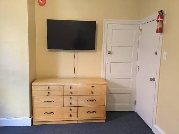 2nd image of 6031 Torresdale Ave