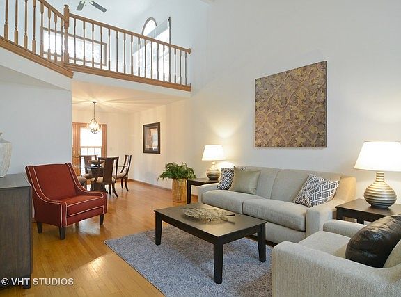 2nd image of 9 Margate Ct