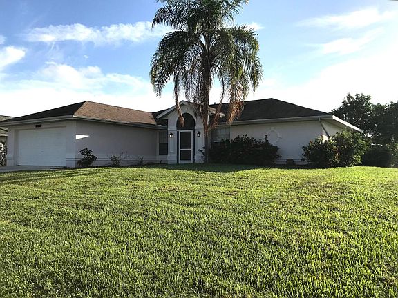 2nd image of 4727 SW 25th Ct