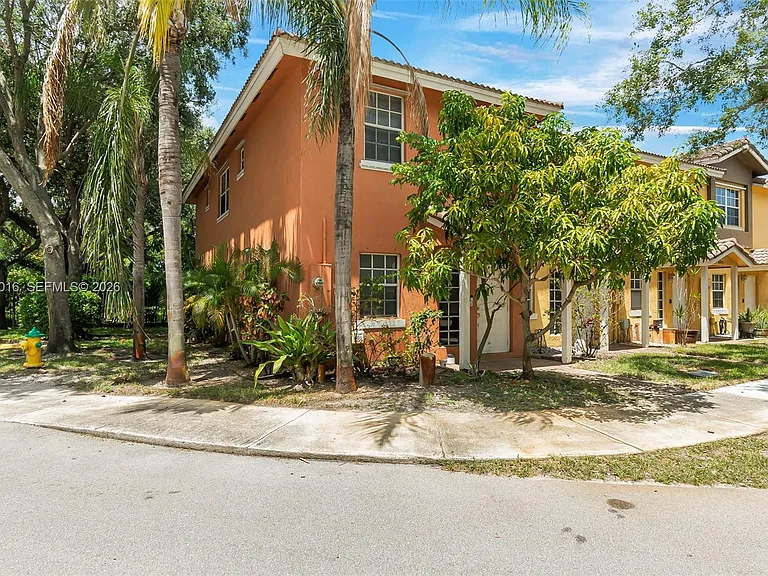 6819 Sienna Club Pl — Photo 1