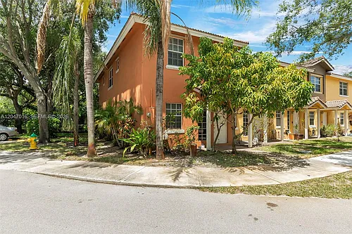 6819 Sienna Club Pl Photo 1