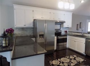 2927 Sheets Cres, Charlotte, NC 28208