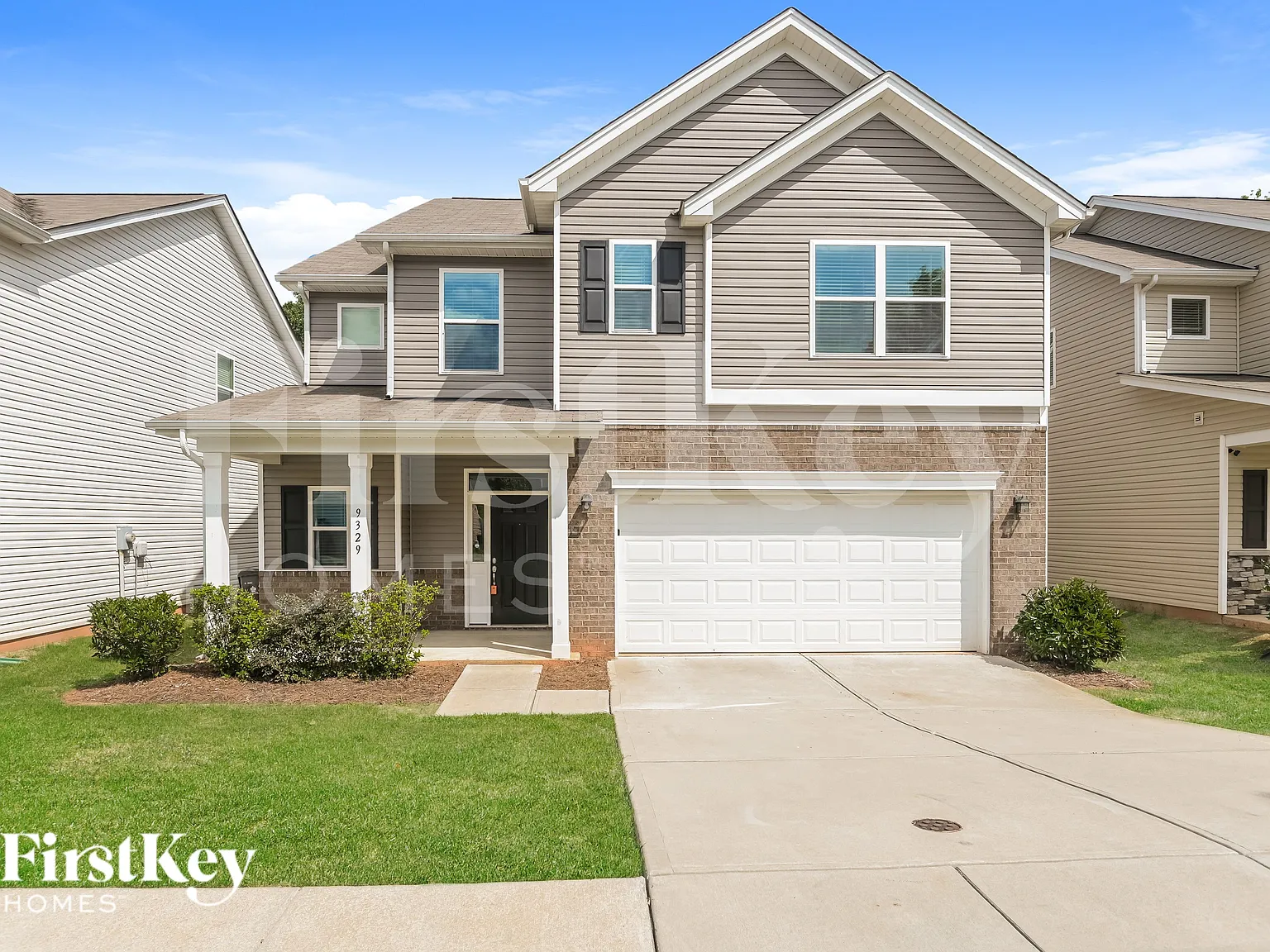 4 bed, 2.5 bath, 2106 sqft, $2,510 — Photo 1