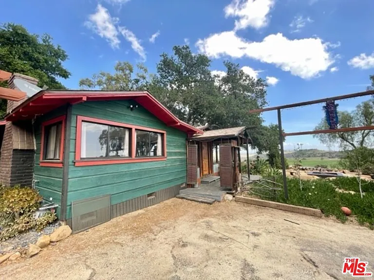 8808 Chatlake Dr — Photo 6