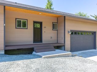 375 N Juniper Ct, Rockaway Beach, OR