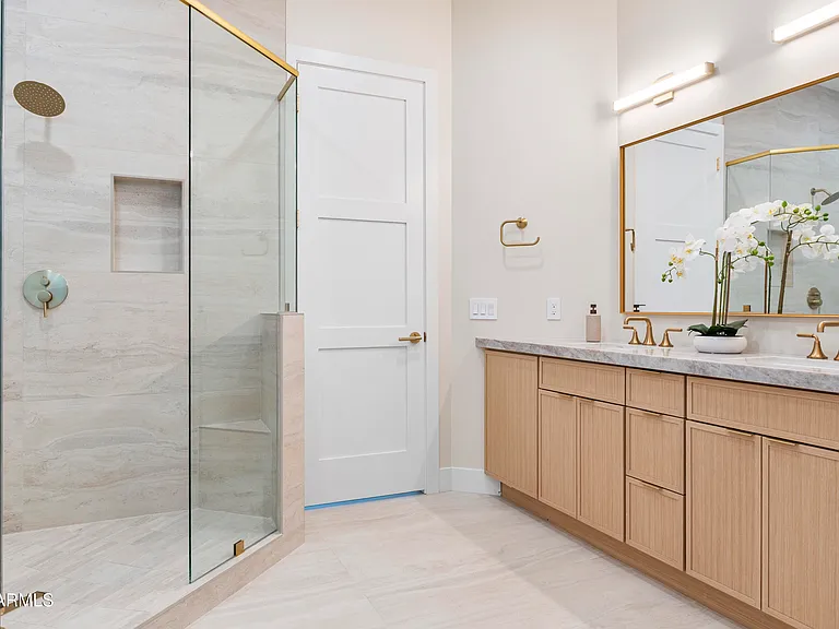 5540 E Dahlia Dr — Photo 28