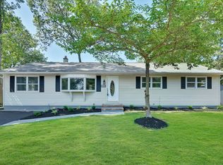 55 Oak St, Beachwood, NJ