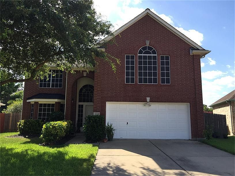1st image of 3523 Swordfern Pl