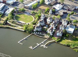 62A W Front St, Red Bank, NJ 07701