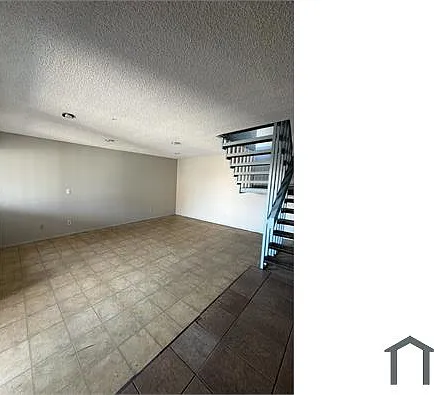 2 bed, 1192 sqft, $1,560 — Photo 2
