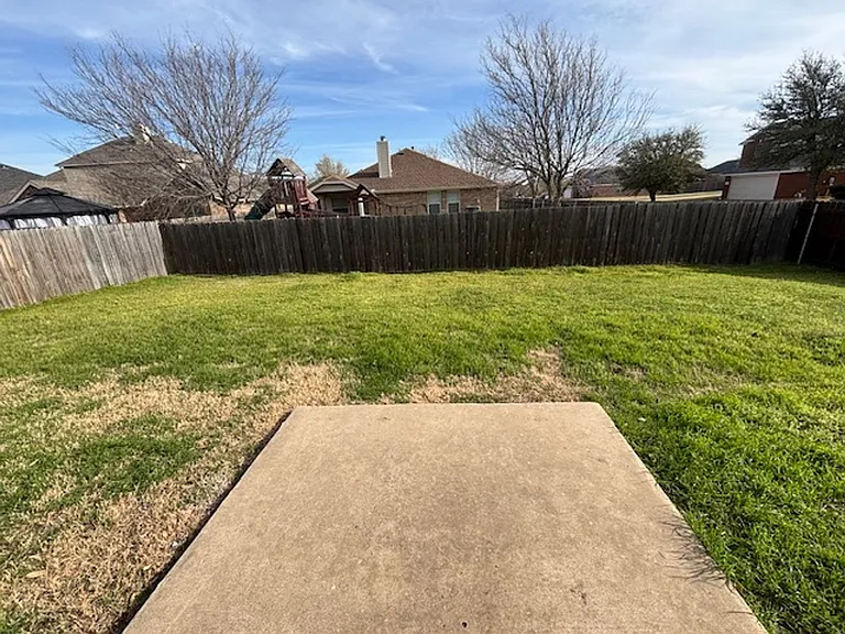 8135 Tierra Del Sol Rd — Photo 31