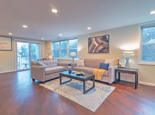 2050 S Glebe Rd #2, Arlington, VA 22204