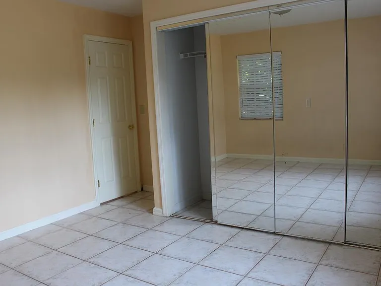 1103 N Bracewell Dr — Photo 13