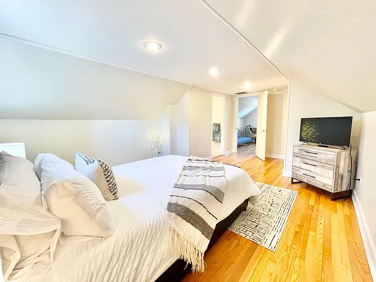 1325 Willow Dr — Photo 28