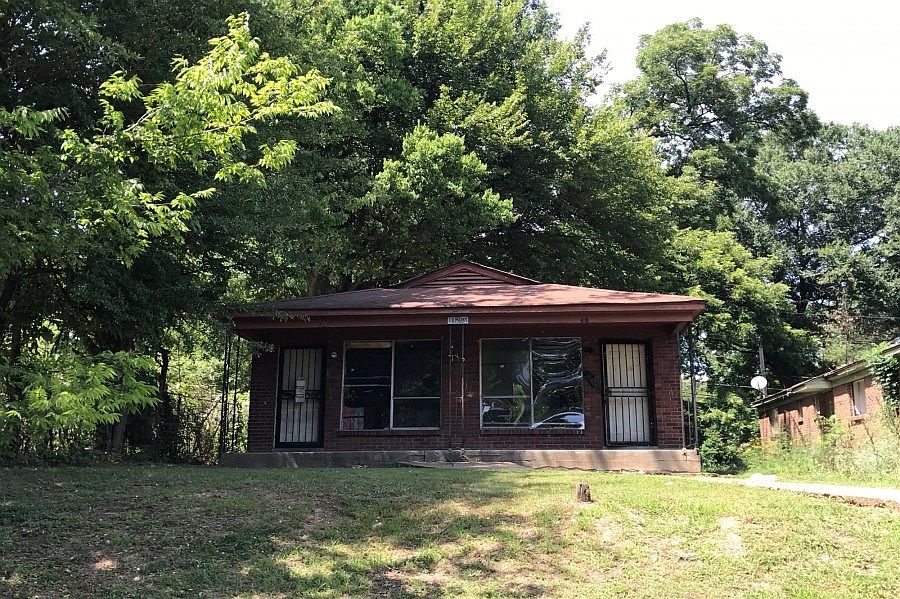 1st image of 40 W McKellar Ave #42