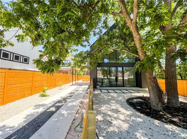 2604 Oaklawn Ave #2, Austin, TX 78722