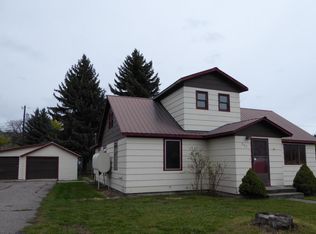 302 Rittenour St, Plains, MT 59859
