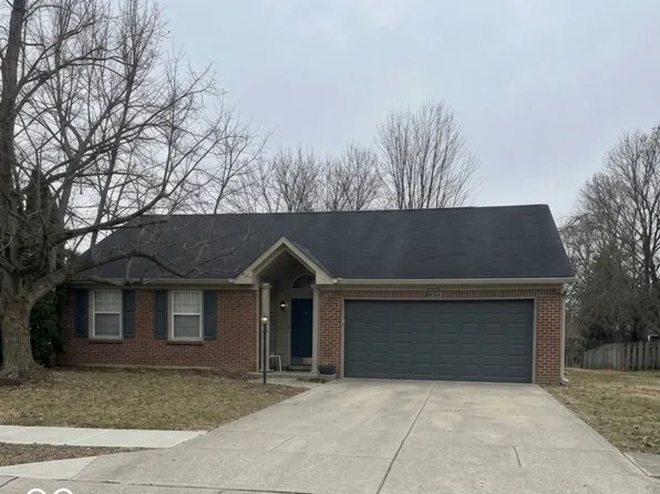 6815 Cherry Laurel Ln, Fishers, IN 46038