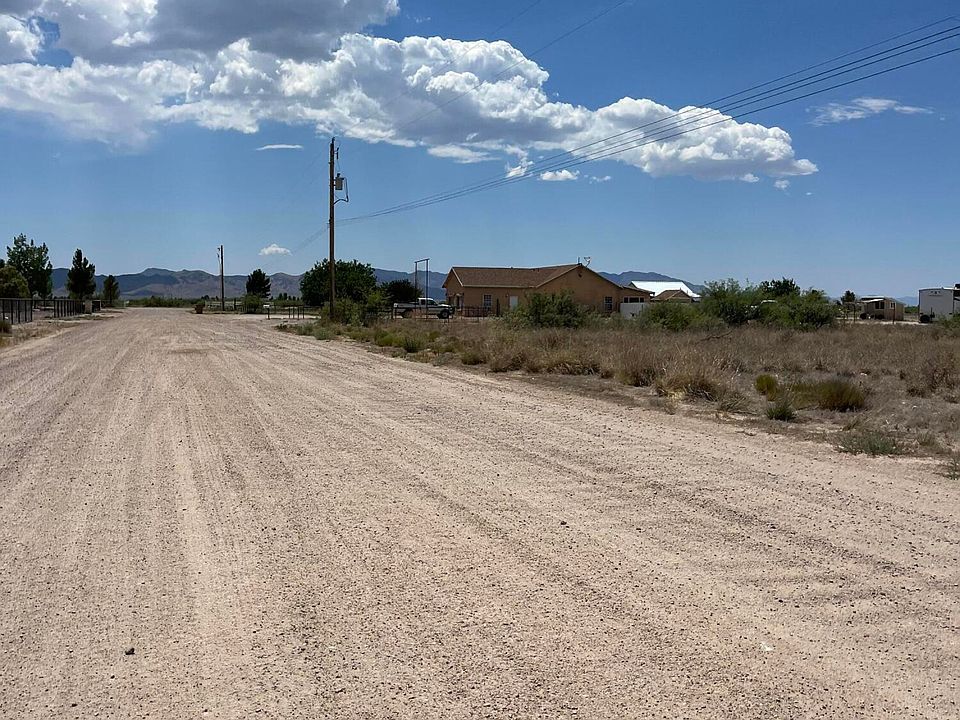 2nd image of W Iron Rose Rd