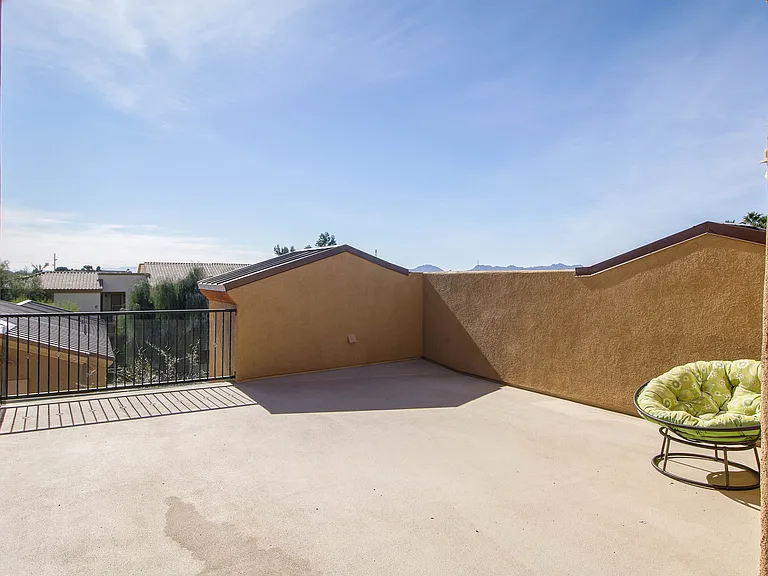 2390 E Blue Diamond Dr — Photo 4