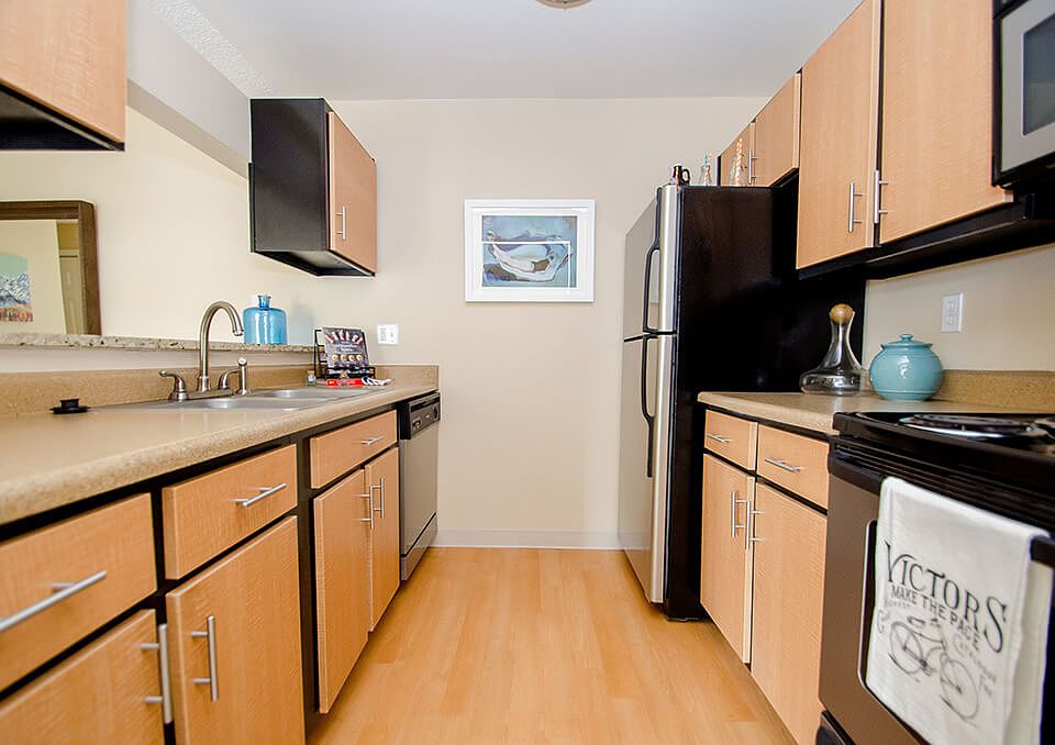 1st image of 2540 Sunset Dr #L-257